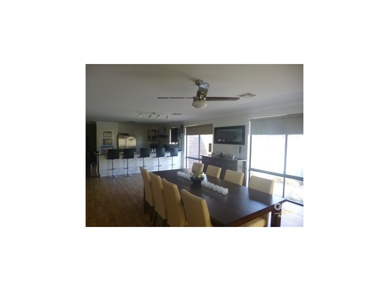 9 Thacker Way, Ellenbrook WA 6069