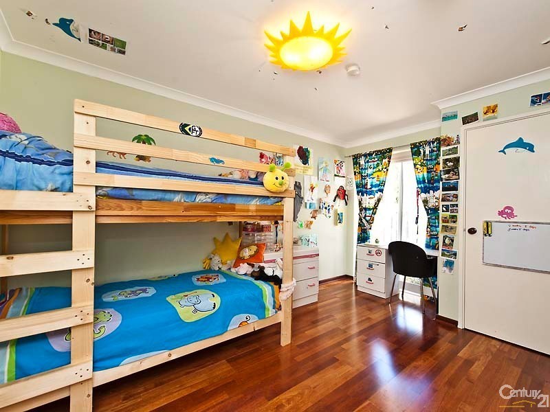 5 St Cloud Gardens, Connolly WA 6027