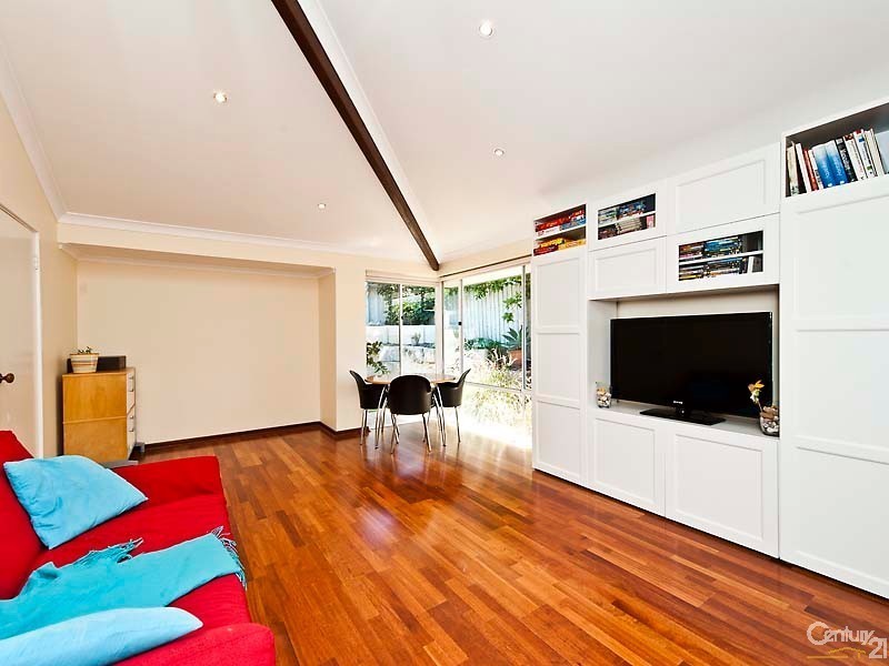 5 St Cloud Gardens, Connolly WA 6027