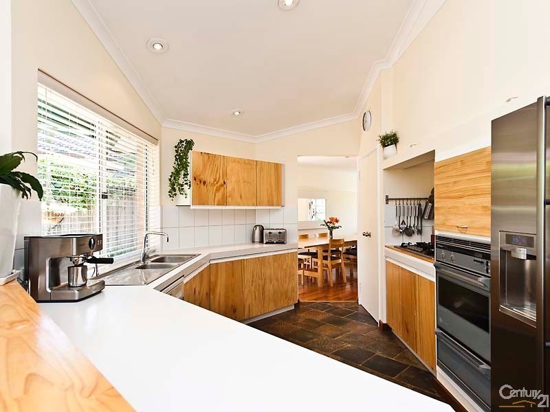 5 St Cloud Gardens, Connolly WA 6027