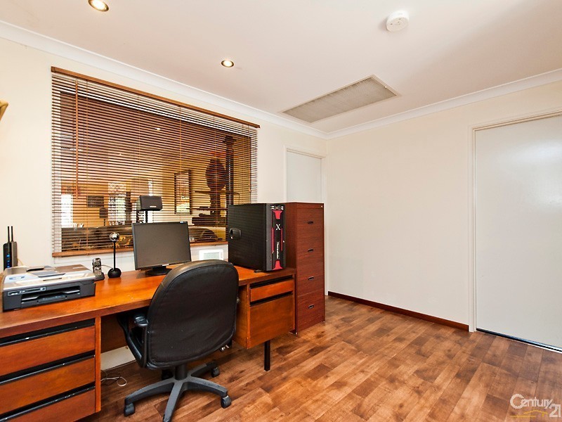 6 Brumby Ave, Henley Brook WA 6055