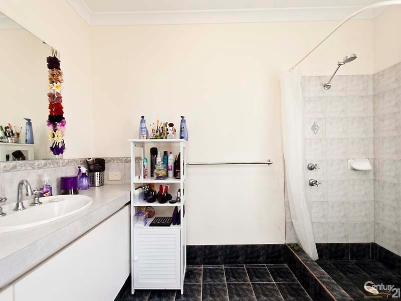 42 Halpin Circle, Ellenbrook WA 6069