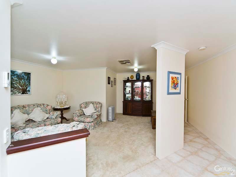 20 Hibbertia Place, Ellenbrook WA 6069