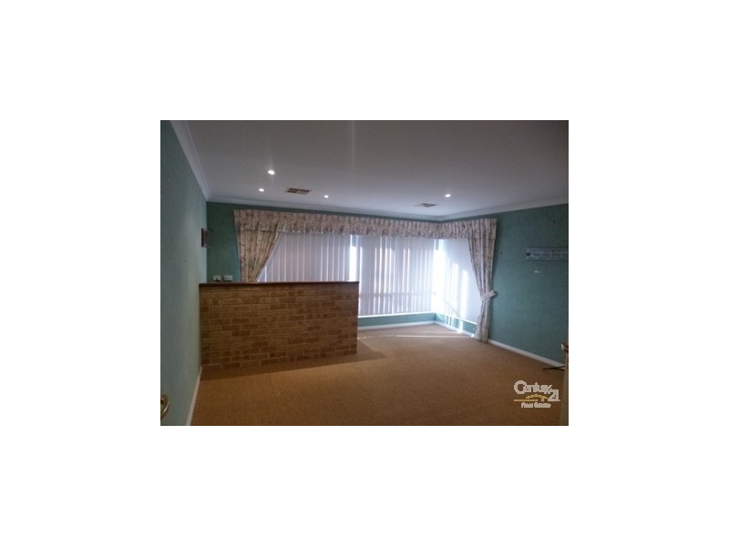 4 Maplewood Green, Ellenbrook WA 6069