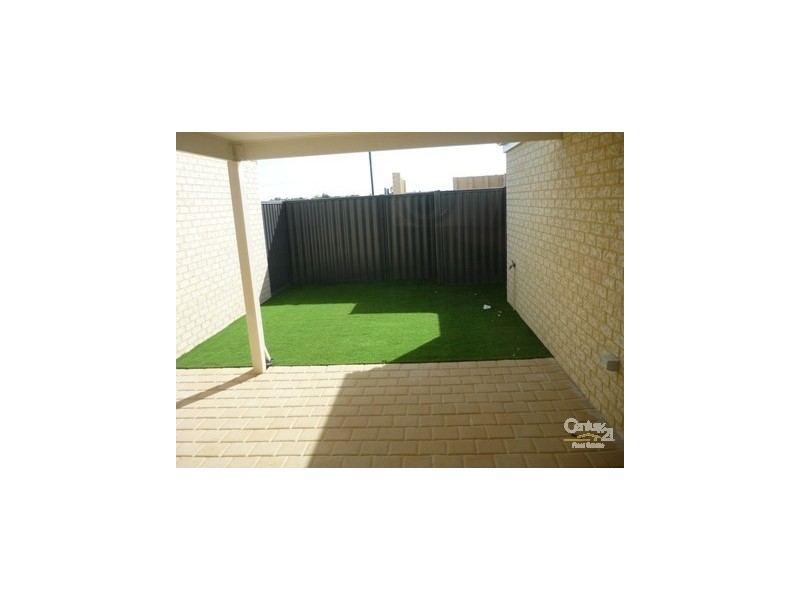 6 Moreau Drive, Ellenbrook WA 6069