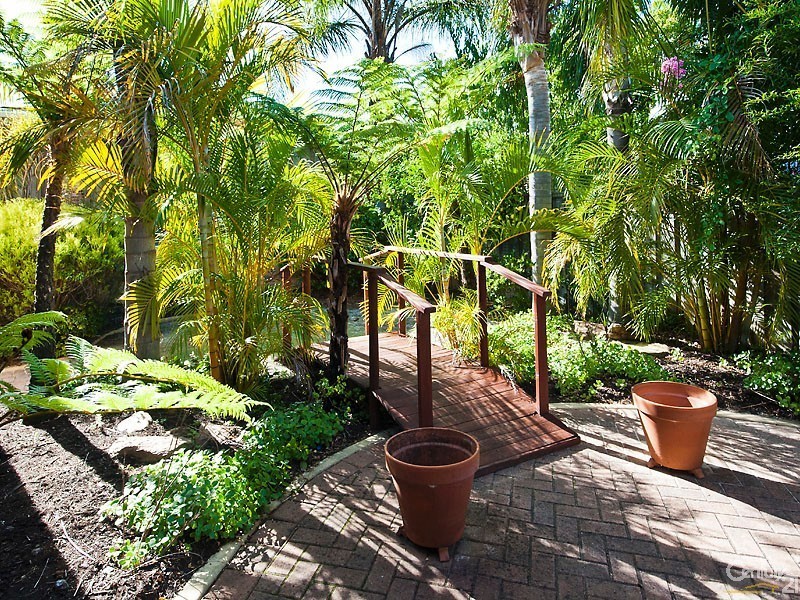 28 Sherbrooke Retreat, Ellenbrook WA 6069