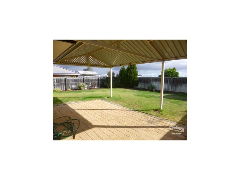 17 Cherrabun Way, Ellenbrook WA 6069