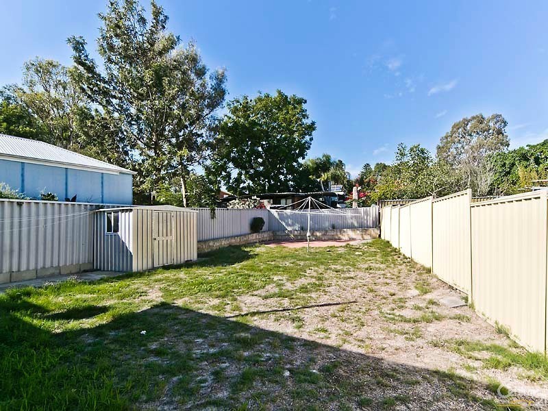 2/23 Arbon Way, Lockridge WA 6054