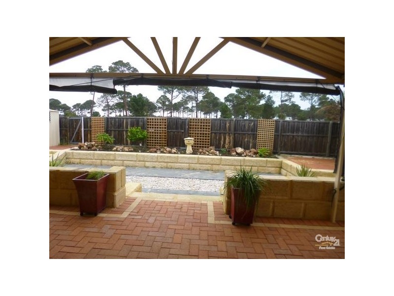 42 Valinco Ave, Ellenbrook WA 6069