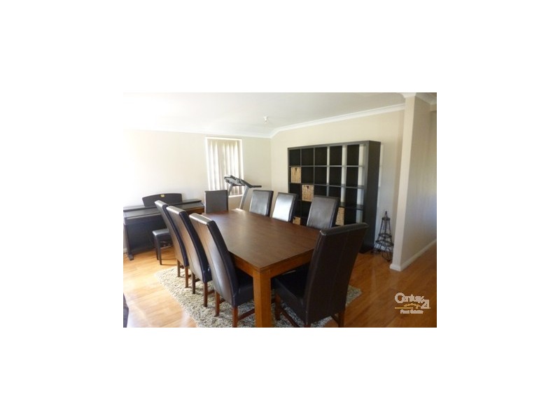 11 Duvall Pkwy, Aveley WA 6069