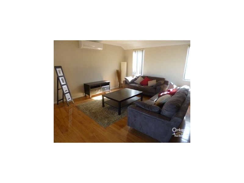 11 Duvall Pkwy, Aveley WA 6069