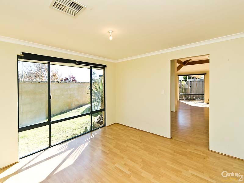6 Louisa Grove, Ellenbrook WA 6069