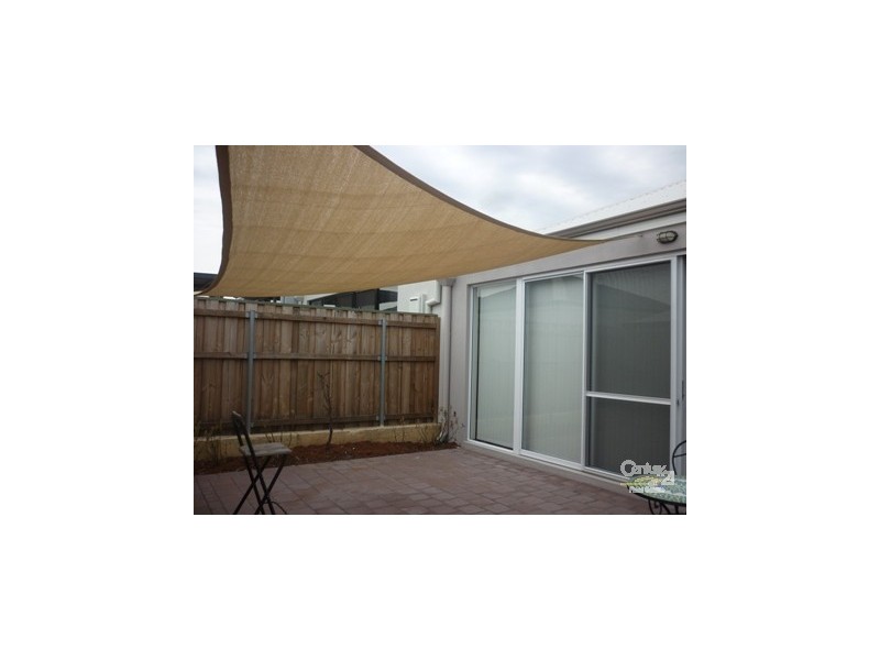 6 Hosnie Drive, Ellenbrook WA 6069