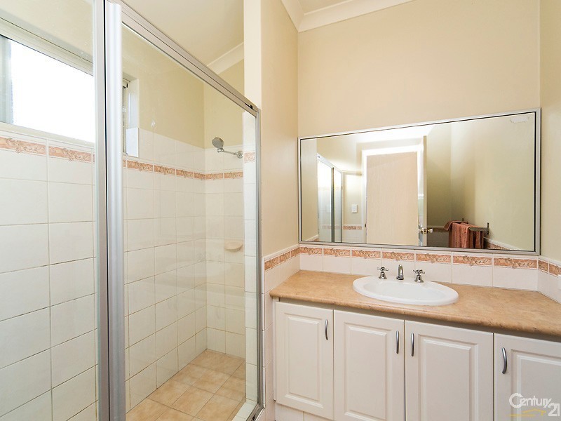 16 Welara Circle, Henley Brook WA 6055