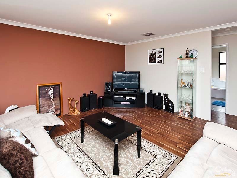 30 Geographe Loop, Ellenbrook WA 6069