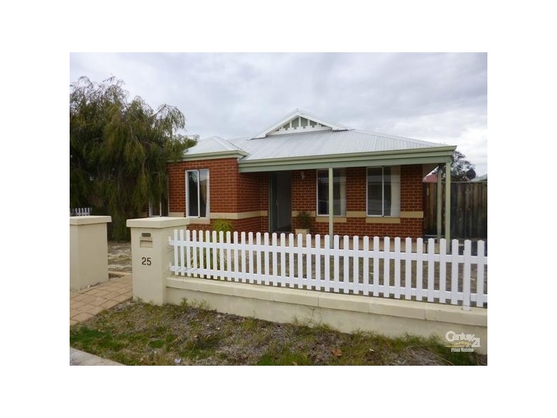 25 Withnell Drive, Ellenbrook WA 6069