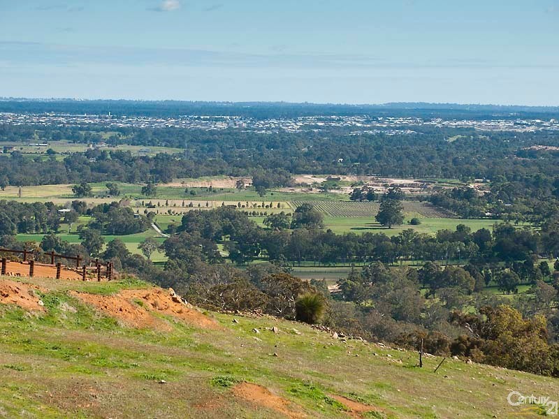 16 Flindersia Ave, Brigadoon WA 6069