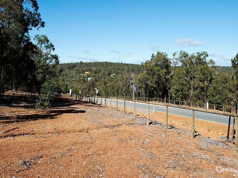 16 Flindersia Ave, Brigadoon WA 6069