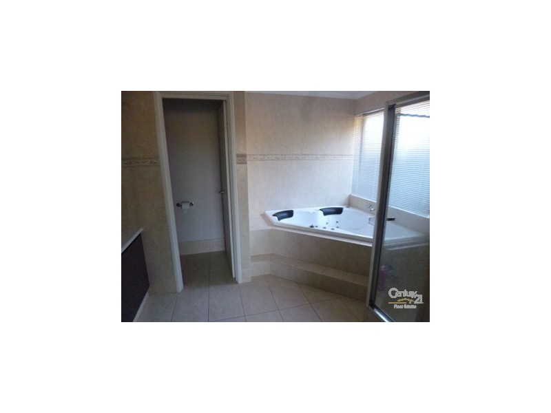 38 Beechwood Circle, Aveley WA 6069