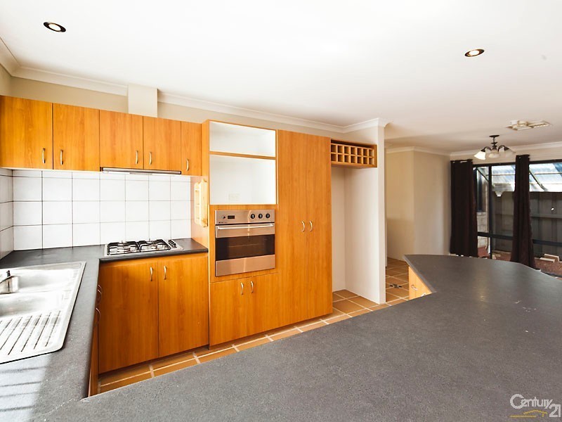 24 St Tropez Vista, Ellenbrook WA 6069