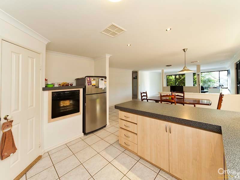 78 Vaucluse Cres, Ellenbrook WA 6069