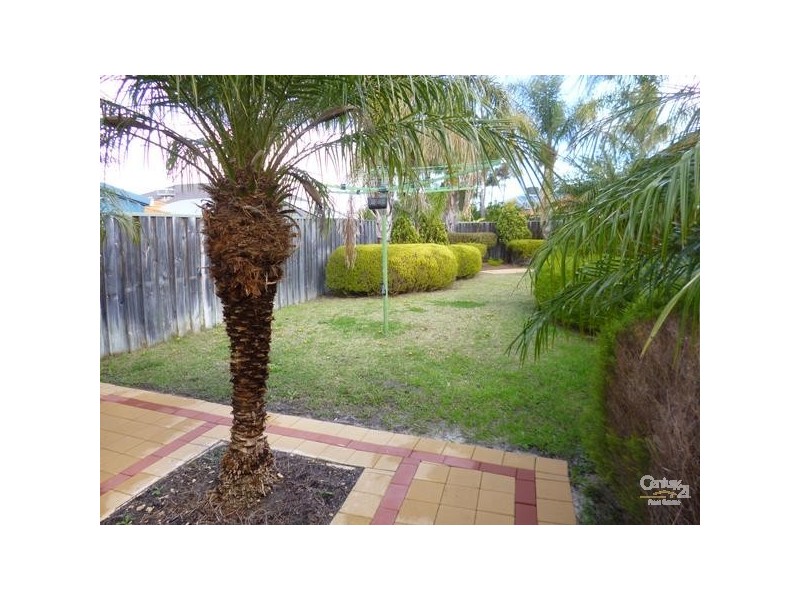 10 Millicent Way, Landsdale WA 6065