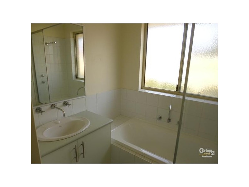 44 Harberton Parkway, Ellenbrook WA 6069