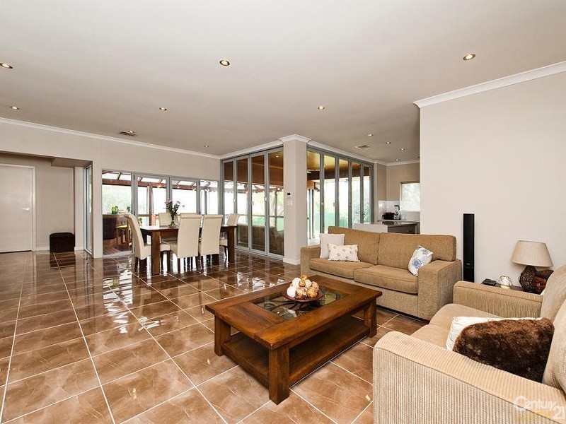 7 Doherty Street, Embleton WA 6062