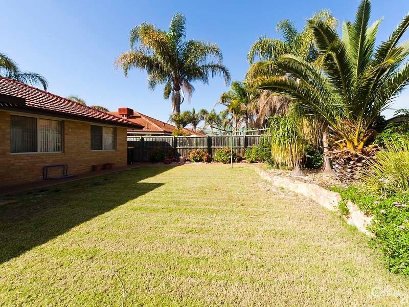 9 Snow Wood Avenue, Ellenbrook WA 6069