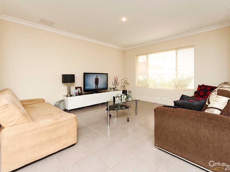 99b Flinders Street, Yokine WA 6060