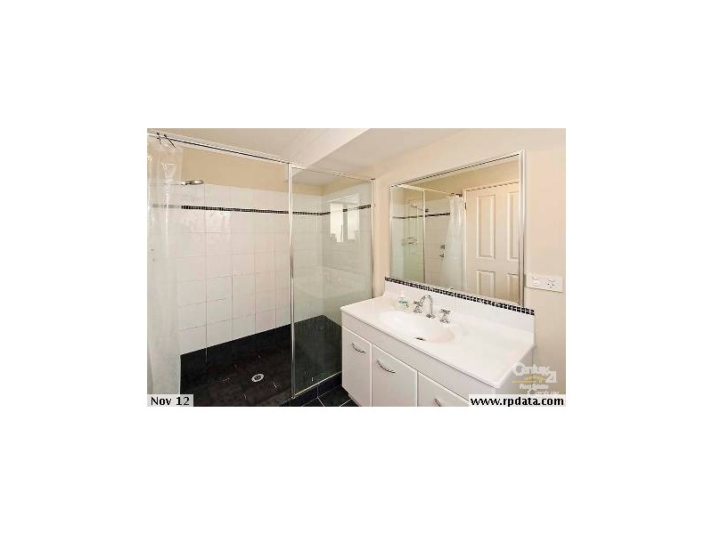 9 Strathmore Parkway, Ellenbrook WA 6069