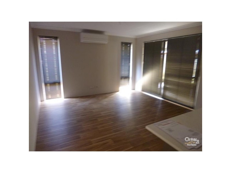 12 OHalloran Street, Ellenbrook WA 6069