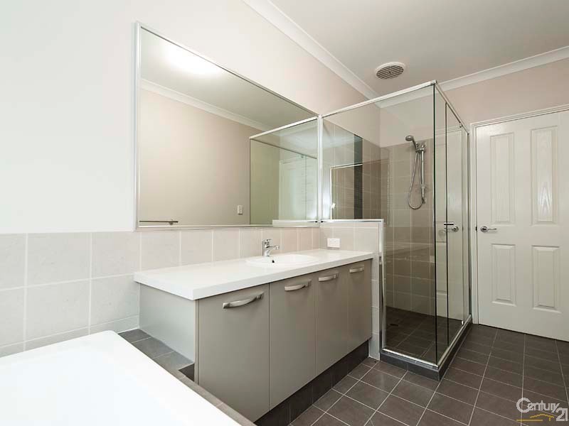 29 Palomino Promenade, The Vines WA 6069