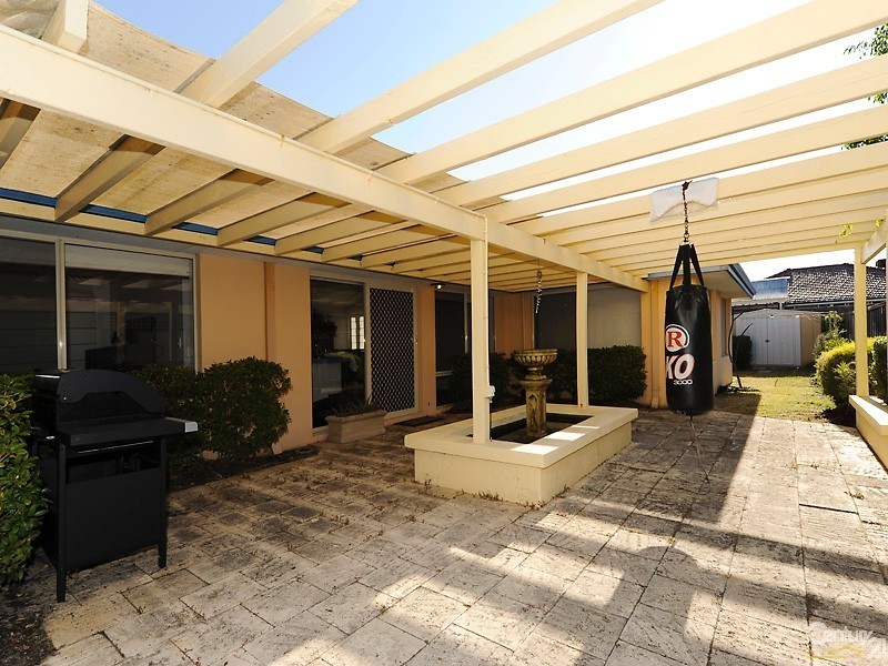 29 Highpoint Boulevard, Ellenbrook WA 6069