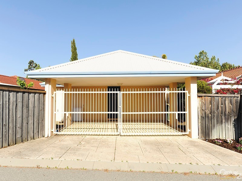 29 Highpoint Boulevard, Ellenbrook WA 6069