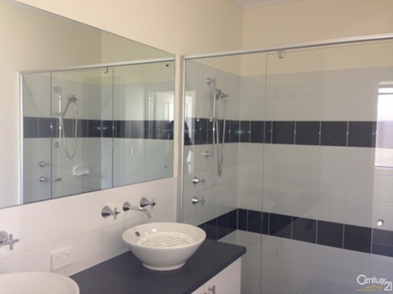3 Imogene Street, Ellenbrook WA 6069