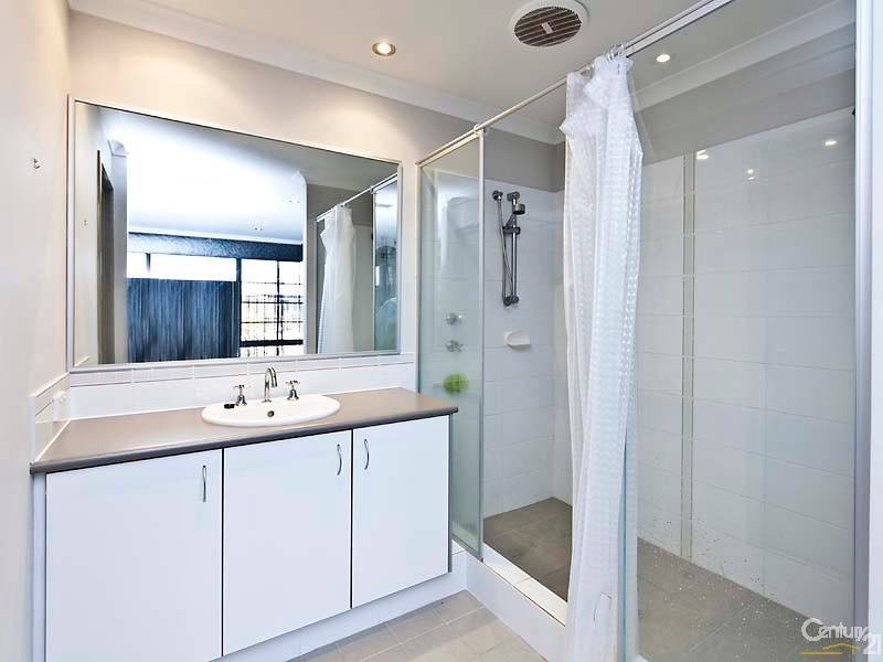 141 Elmridge Parkway, Ellenbrook WA 6069