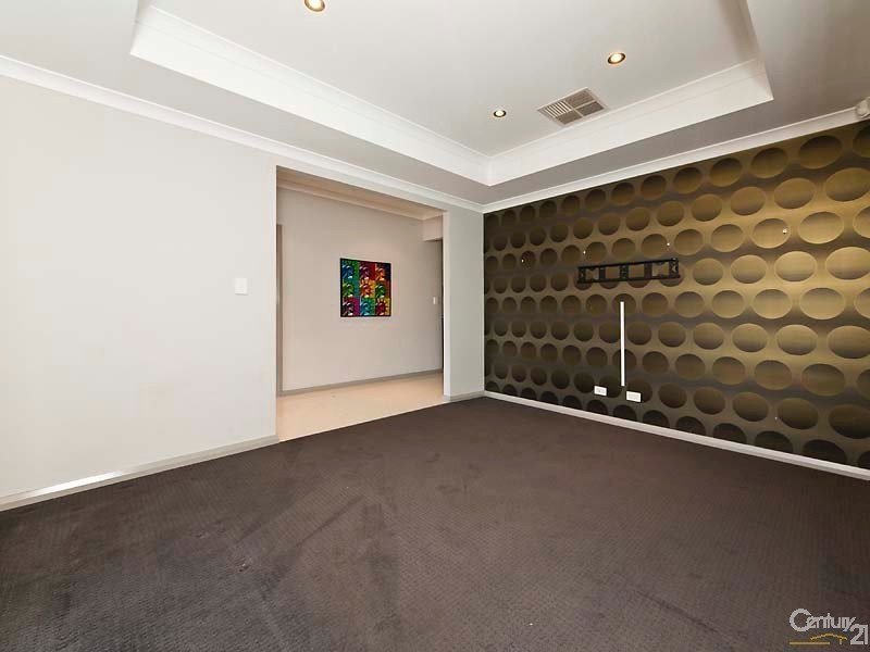 141 Elmridge Parkway, Ellenbrook WA 6069