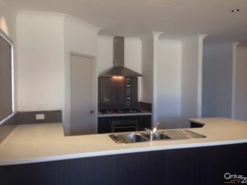 46 Cochrane Loop, Ellenbrook WA 6069