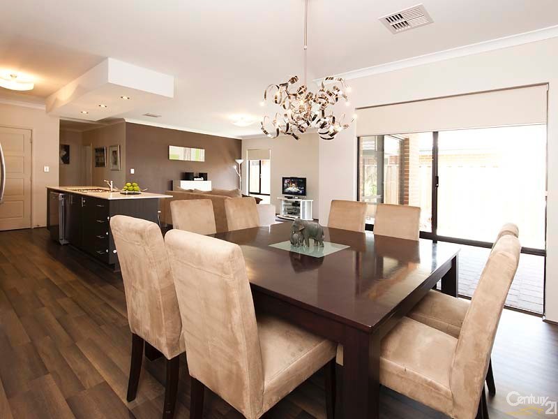 4 Putley Road, The Vines WA 6069