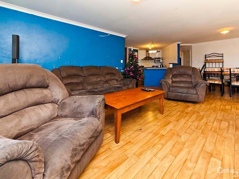 79 Larrawa Circle, Ellenbrook WA 6069