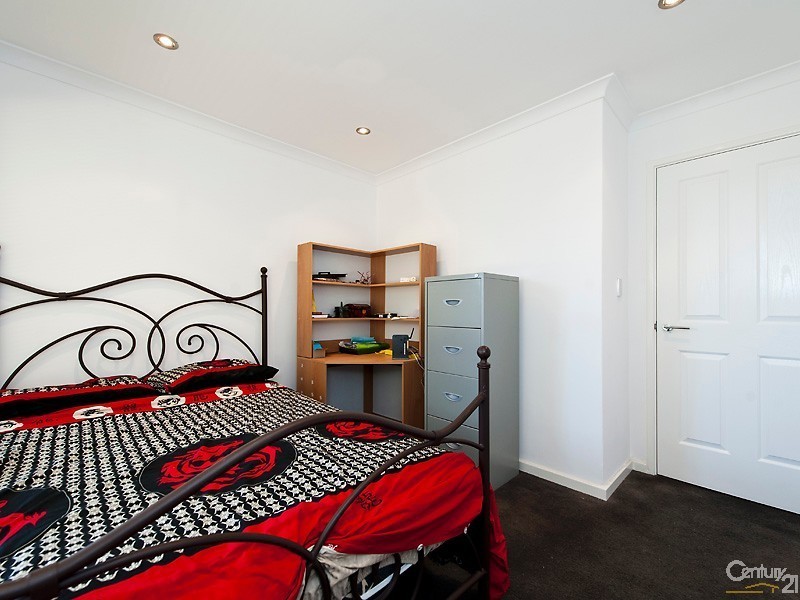 37 Millstream Grove, Ellenbrook WA 6069