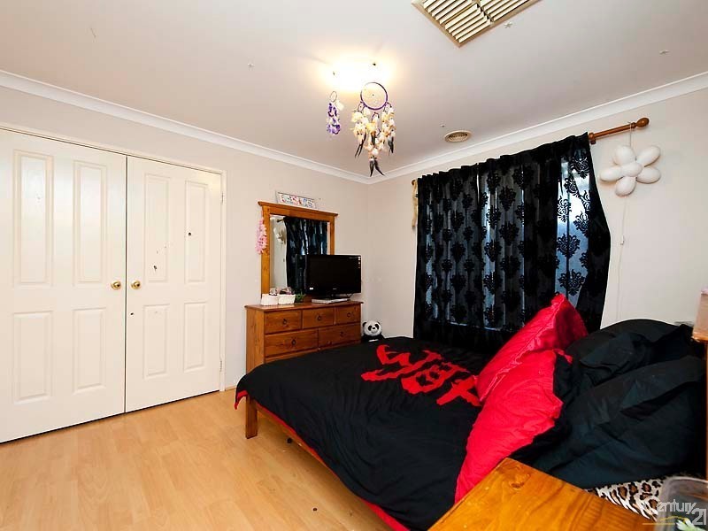 20 Maplewood Green, Ellenbrook WA 6069