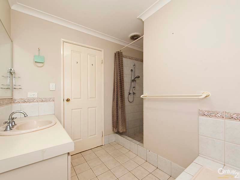 20 Maplewood Green, Ellenbrook WA 6069