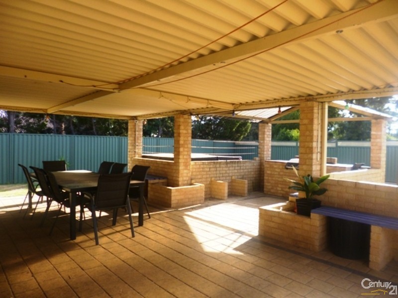48 Millstream Grove, Ellenbrook WA 6069
