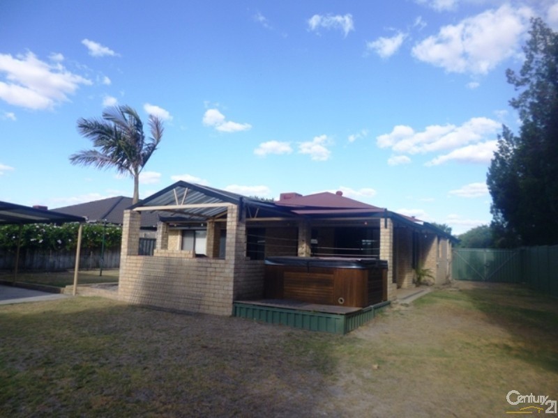 48 Millstream Grove, Ellenbrook WA 6069