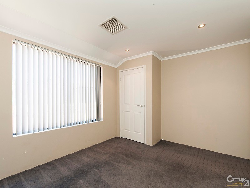 27 Amethyst Parkway, Aveley WA 6069