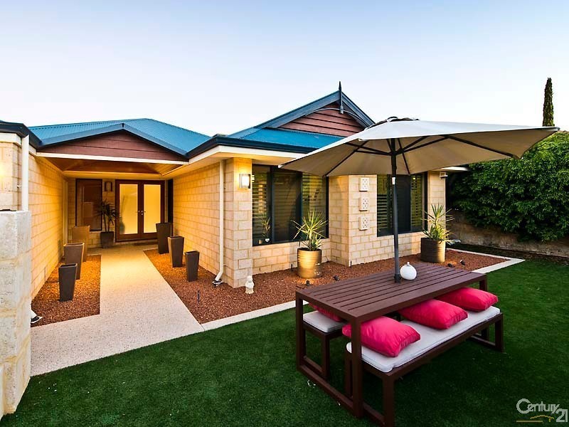 7 Ridgehill Court, Ellenbrook WA 6069