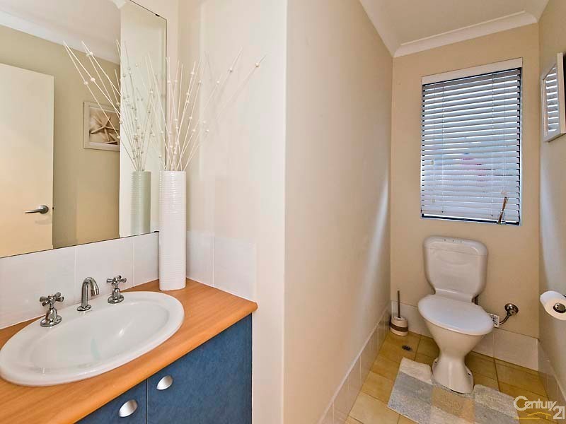 7 Ridgehill Court, Ellenbrook WA 6069