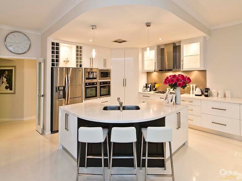 7 Ridgehill Court, Ellenbrook WA 6069